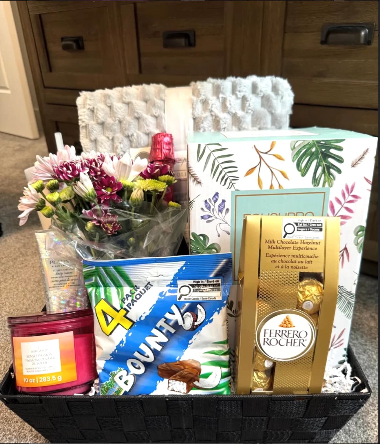 The Holiday Gift Basket